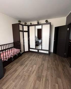 2-к квартира, вторичка, 56м2, 4/10 этаж