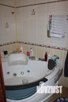 2-к квартира, вторичка, 71м2, 1/5 этаж