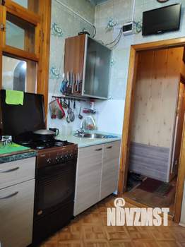 3-к квартира, вторичка, 58м2, 1/1 этаж