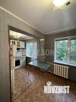 3-к квартира, вторичка, 59м2, 5/5 этаж