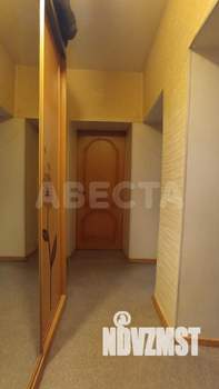 3-к квартира, вторичка, 53м2, 2/2 этаж