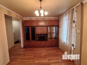 2-к квартира, вторичка, 37м2, 1/5 этаж