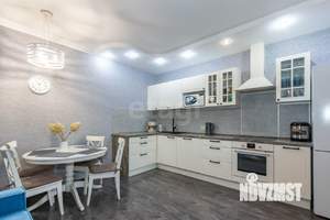 2-к квартира, вторичка, 61м2, 9/10 этаж