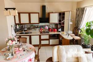 2-к квартира, вторичка, 79м2, 12/12 этаж