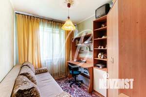 4-к квартира, вторичка, 59м2, 1/5 этаж