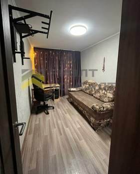 2-к квартира, вторичка, 43м2, 1/9 этаж