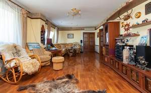 5-к квартира, вторичка, 262м2, 7/9 этаж