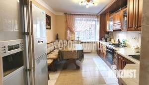 5-к квартира, вторичка, 178м2, 1/8 этаж