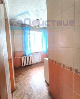 2-к квартира, вторичка, 38м2, 1/5 этаж