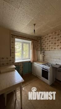 3-к квартира, вторичка, 54м2, 1/5 этаж