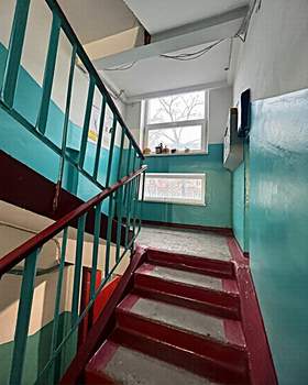 2-к квартира, вторичка, 45м2, 1/5 этаж