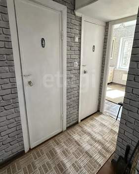 2-к квартира, вторичка, 53м2, 1/9 этаж