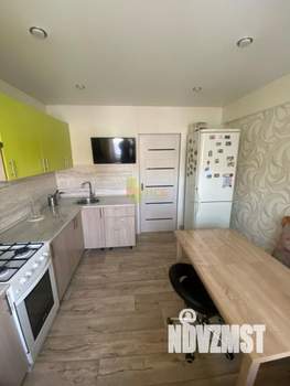 2-к квартира, вторичка, 52м2, 1/5 этаж