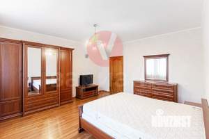 3-к квартира, вторичка, 100м2, 3/5 этаж