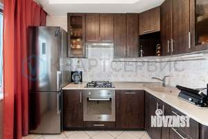 3-к квартира, вторичка, 63м2, 9/9 этаж