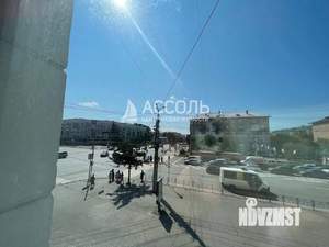 3-к квартира, вторичка, 164м2, 2/5 этаж