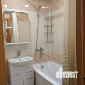 2-к квартира, вторичка, 42м2, 5/5 этаж