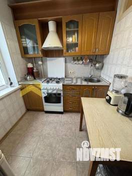 3-к квартира, вторичка, 58м2, 3/5 этаж