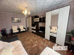 3-к квартира, вторичка, 63м2, 1/1 этаж