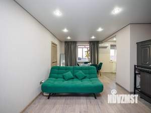 2-к квартира, вторичка, 42м2, 4/5 этаж