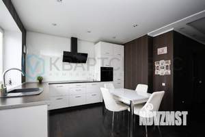 3-к квартира, вторичка, 95м2, 16/16 этаж