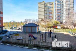 2-к квартира, вторичка, 57м2, 1/10 этаж