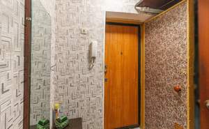 3-к квартира, вторичка, 42м2, 2/4 этаж