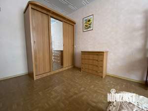 3-к квартира, вторичка, 76м2, 1/8 этаж