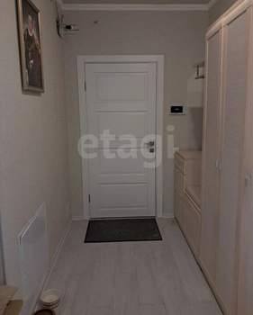 2-к квартира, вторичка, 56м2, 8/17 этаж