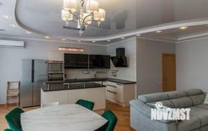 3-к квартира, вторичка, 100м2, 7/13 этаж