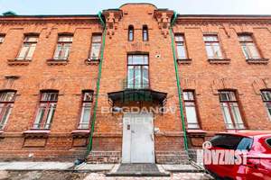 2-к квартира, вторичка, 72м2, 2/2 этаж