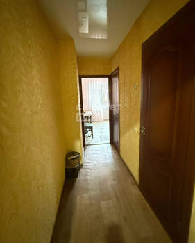 2-к квартира, вторичка, 59м2, 1/5 этаж