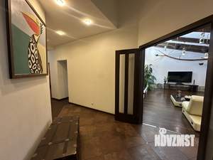 3-к квартира, вторичка, 131м2, 7/7 этаж