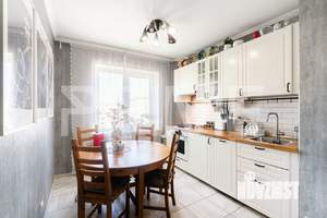 3-к квартира, вторичка, 67м2, 9/9 этаж