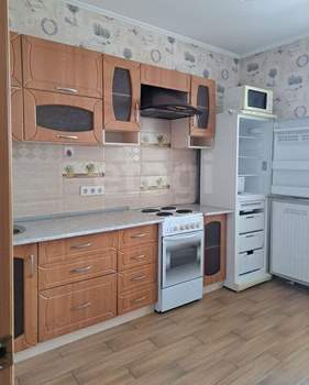 1-к квартира, вторичка, 38м2, 8/16 этаж