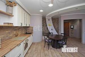 3-к квартира, вторичка, 93м2, 13/13 этаж