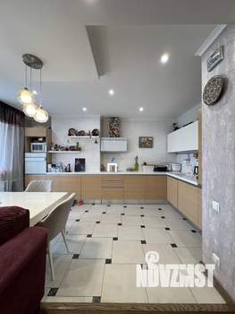 3-к квартира, вторичка, 110м2, 12/16 этаж