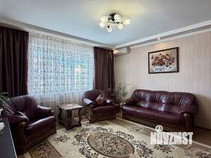 2-к квартира, вторичка, 61м2, 8/10 этаж