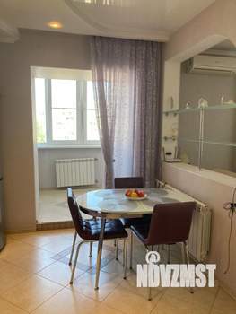 2-к квартира, вторичка, 64м2, 6/10 этаж