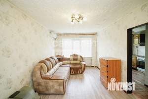 2-к квартира, вторичка, 42м2, 4/4 этаж