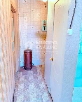 2-к квартира, вторичка, 38м2, 1/2 этаж