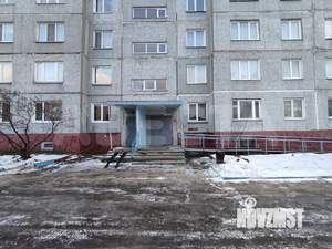 3-к квартира, вторичка, 63м2, 1/9 этаж