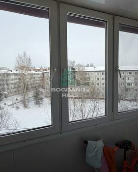 3-к квартира, вторичка, 64м2, 5/5 этаж