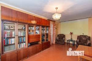 3-к квартира, вторичка, 58м2, 5/5 этаж