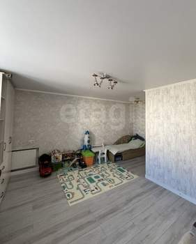 3-к квартира, вторичка, 70м2, 7/7 этаж