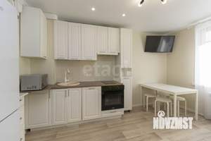 2-к квартира, вторичка, 58м2, 1/18 этаж