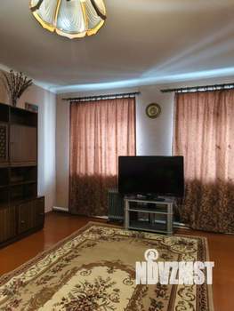 2-к квартира, вторичка, 52м2, 1/1 этаж