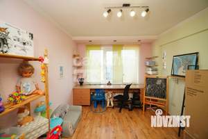 3-к квартира, вторичка, 70м2, 5/5 этаж