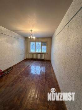 3-к квартира, вторичка, 64м2, 1/5 этаж