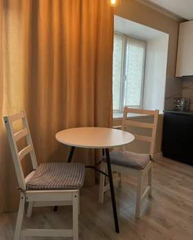 2-к квартира, вторичка, 43м2, 1/5 этаж